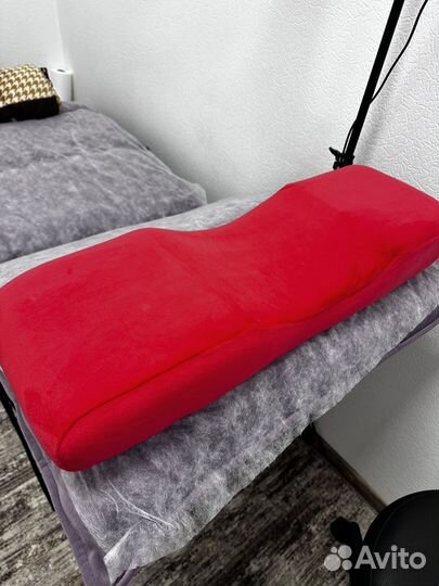 Подушка на кушетку для лешмейкера