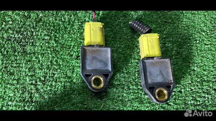 Датчик удара Toyota Camry XV40 09173-07010