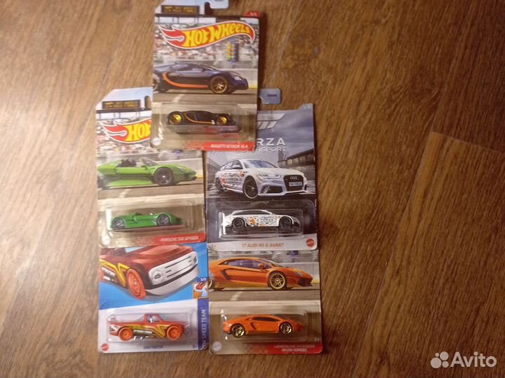 Машинки hot wheels коллекционные