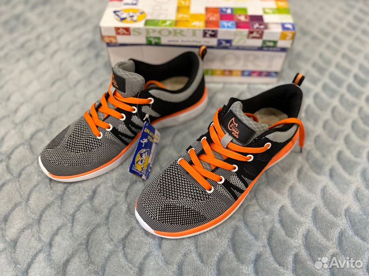 Кроссовки котофей кожаная стелька новые