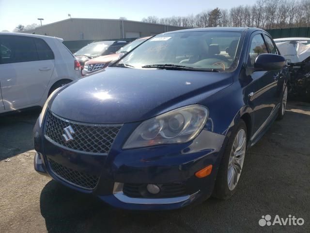 Разбор на запчасти Suzuki Kizashi