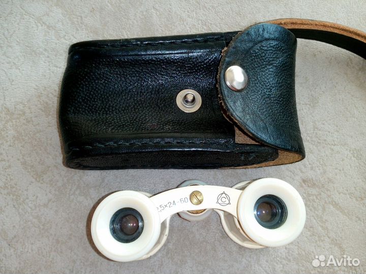 Театральный бинокль