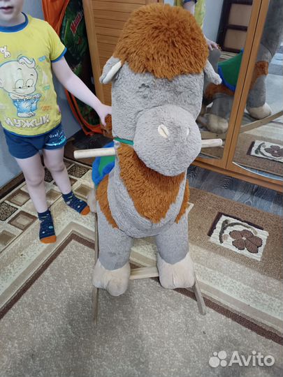 Детская качалка верблюд