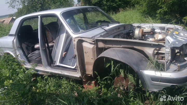 Волга кузовные запчасти 3110 31105