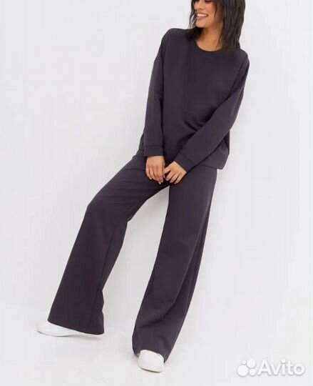 Спортивный костюм с брюками