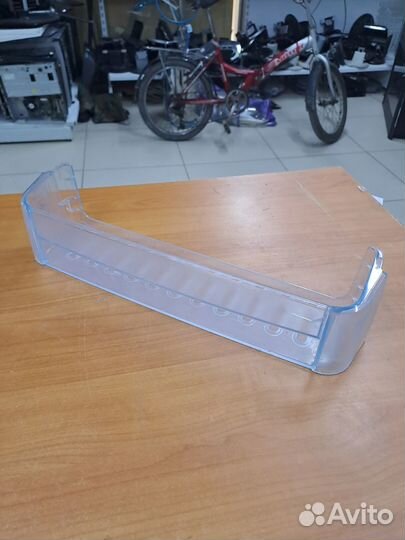 Полка (балкон) на дверь холодильника Beko 43,5см