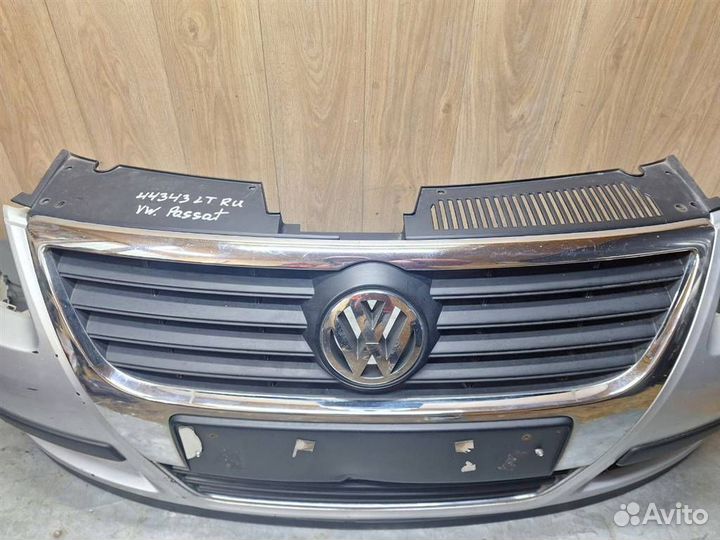 Бампер передний Volkswagen Passat