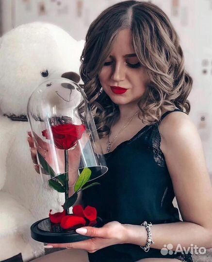 Вечная роза в колбе Доставка