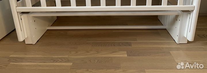 Маятник для детской кроватки универсальный