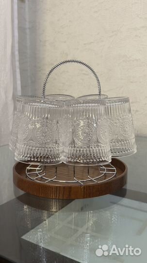 Набор стаканов с подстаканником