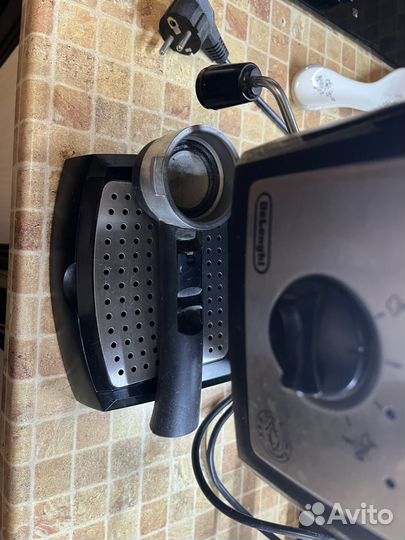 Кофеварка delonghi