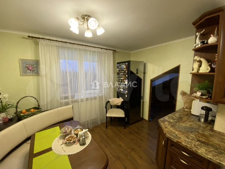 4-к. квартира, 121,1 м², 4/4 эт.