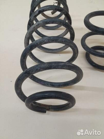 Пружина задняя Ford Fiesta MK5 2002-2008