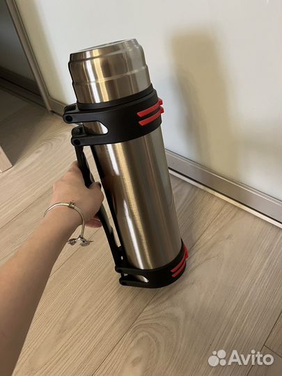 Термос металлический 2.5л новый