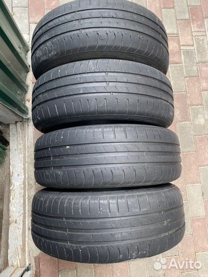 Hankook Kinergy Eco 215/65 R16