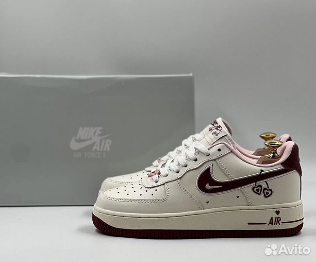 Nike Air Force 1 Low wmns Премиум