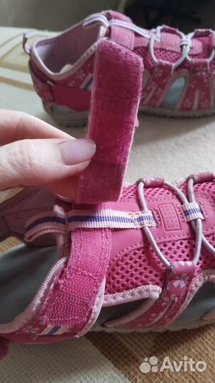 Сандалии для девочки