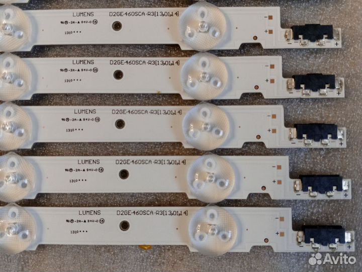 LED 2013SVS46F D2GE-460SCA-R3 D2GE-460SCB-R3