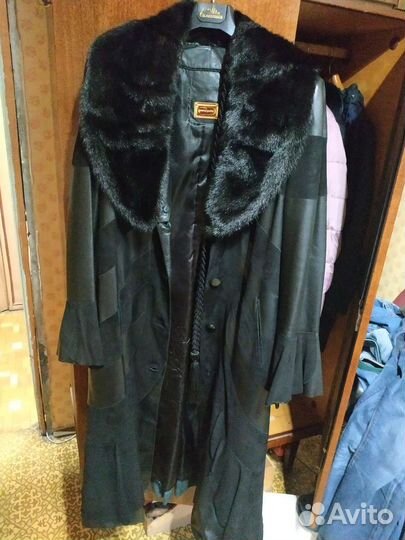 Кожаное пальто с норкой