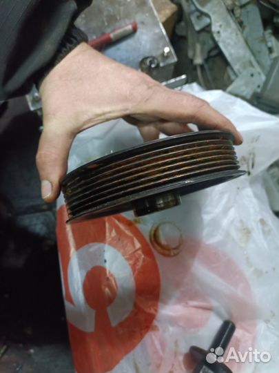 Шкив коленвала Nissan Tiida 1.6