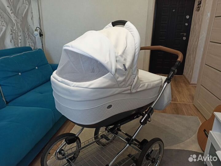 Коляска Roan Emma 2 в 1 Classic