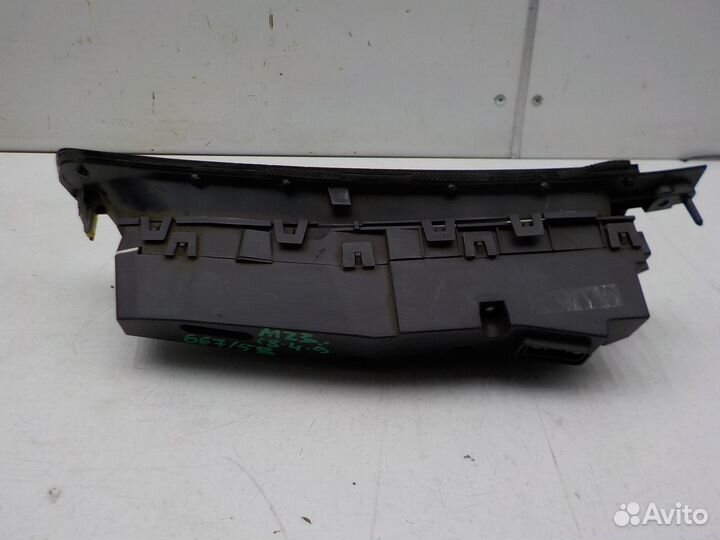 Дисплей информационный Mazda 3 BL 2009