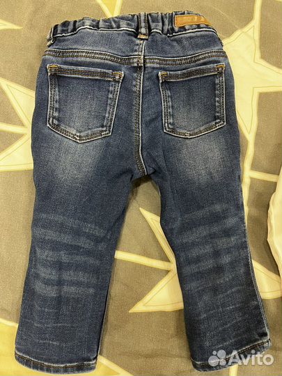 Стильные рубашка и джинсы