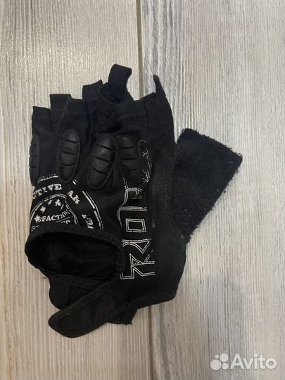 Комплект защиты для катания на роликах