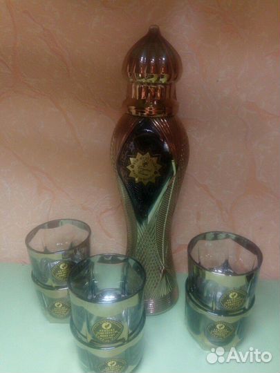 Штоф и рюмки