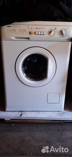 Стиральная машина zanussi