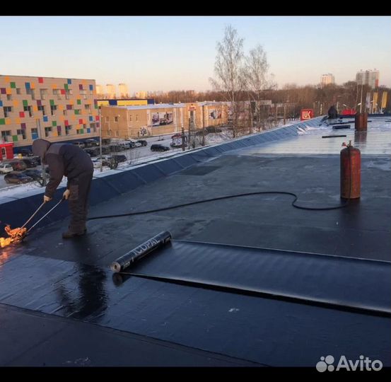 Ремонт плоской мягкой кровли гаража, здания