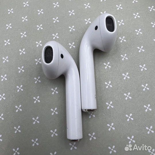 Правый наушник для AirPods 2 оригинал