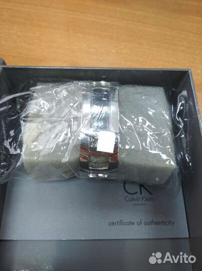 Часы женские оригинал новые