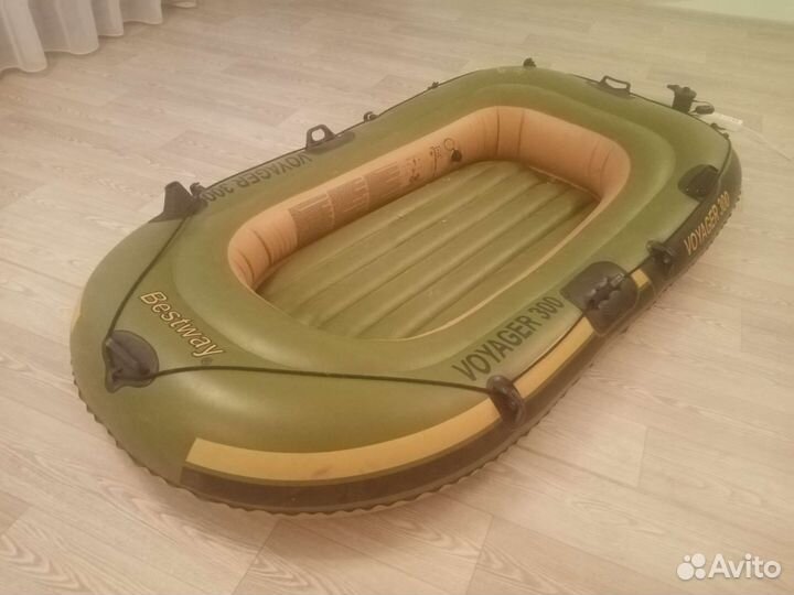Надувная лодка