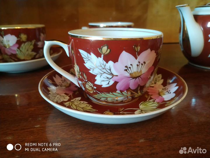 Чайный сервиз Вербилки Мальва на красном