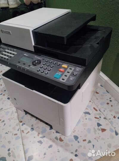 Мфу лазерное Kyocera ecosys M2040dn