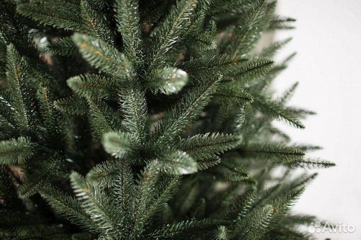 Ель искусственная 210 см