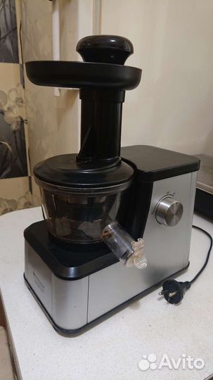 Соковыжималка шнековая Hotpoint-Ariston