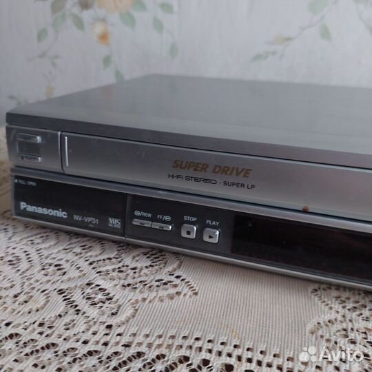 Комбо плеер DVD + VHS Panasonic NV-VP31