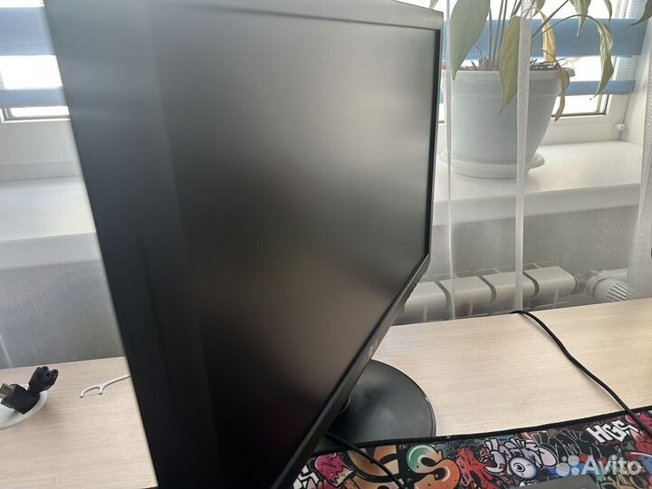 Монитор LG Flatron 19