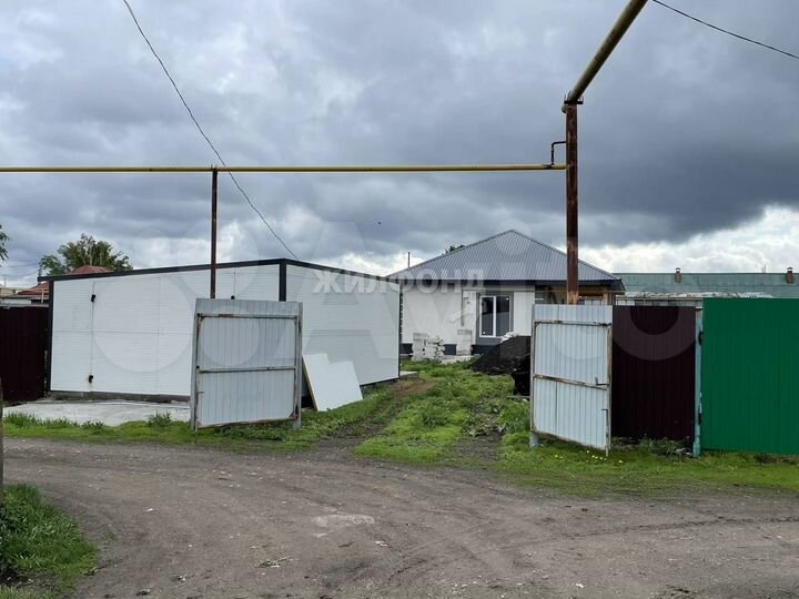 Дом 112 м² на участке 9,5 сот.