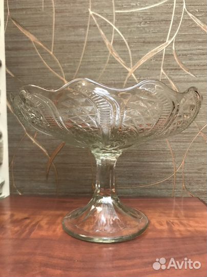 Ваза для фруктов на ножке, СССР