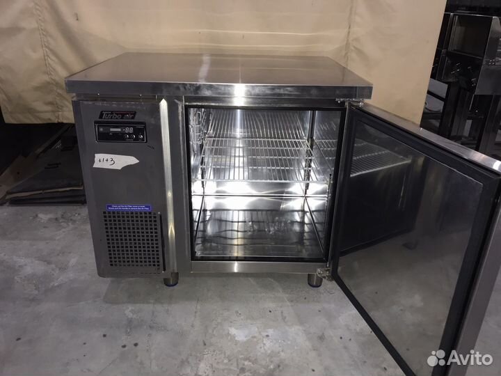 Холодильный стол