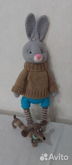 Заяц вязаный