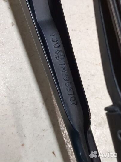 Щеткодержатель Volkswagen Sharan, 2000