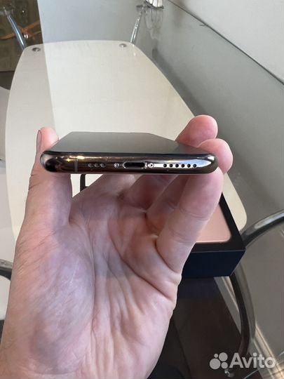 iPhone 11 Pro, 64 ГБ