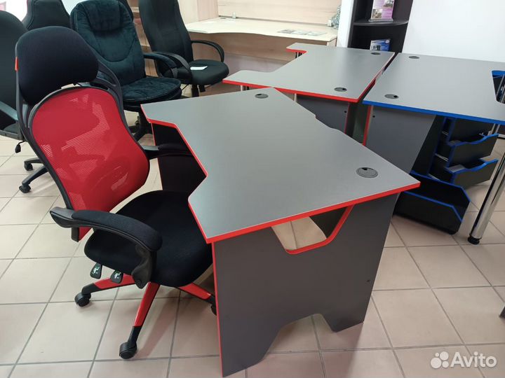 Компьютерный игровой стол лдсп 18мм