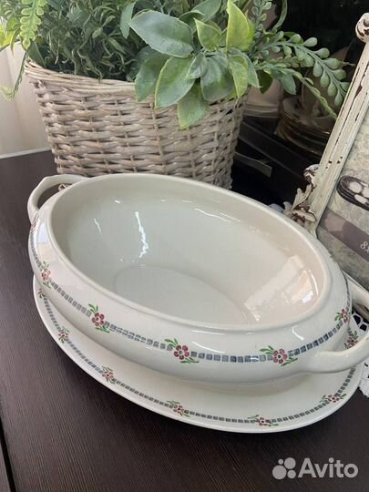 Антикварное блюдо Villeroy&Boch Dresden