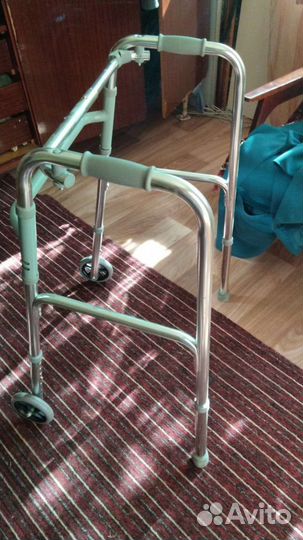 Ходунки для взрослых