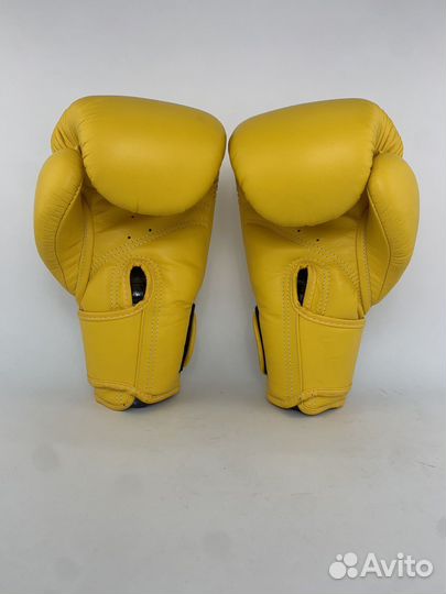 Боксерские перчатки Top King